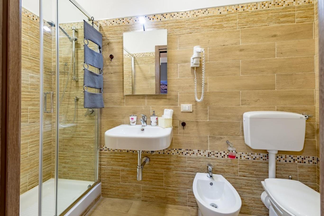 La Finestra Sul Cortile B&B Sciacca Luaran gambar