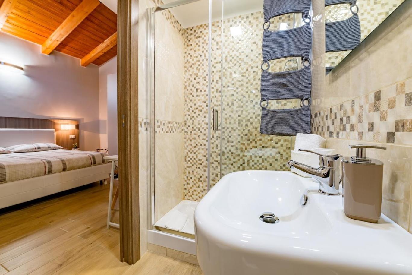 La Finestra Sul Cortile B&B Sciacca Luaran gambar